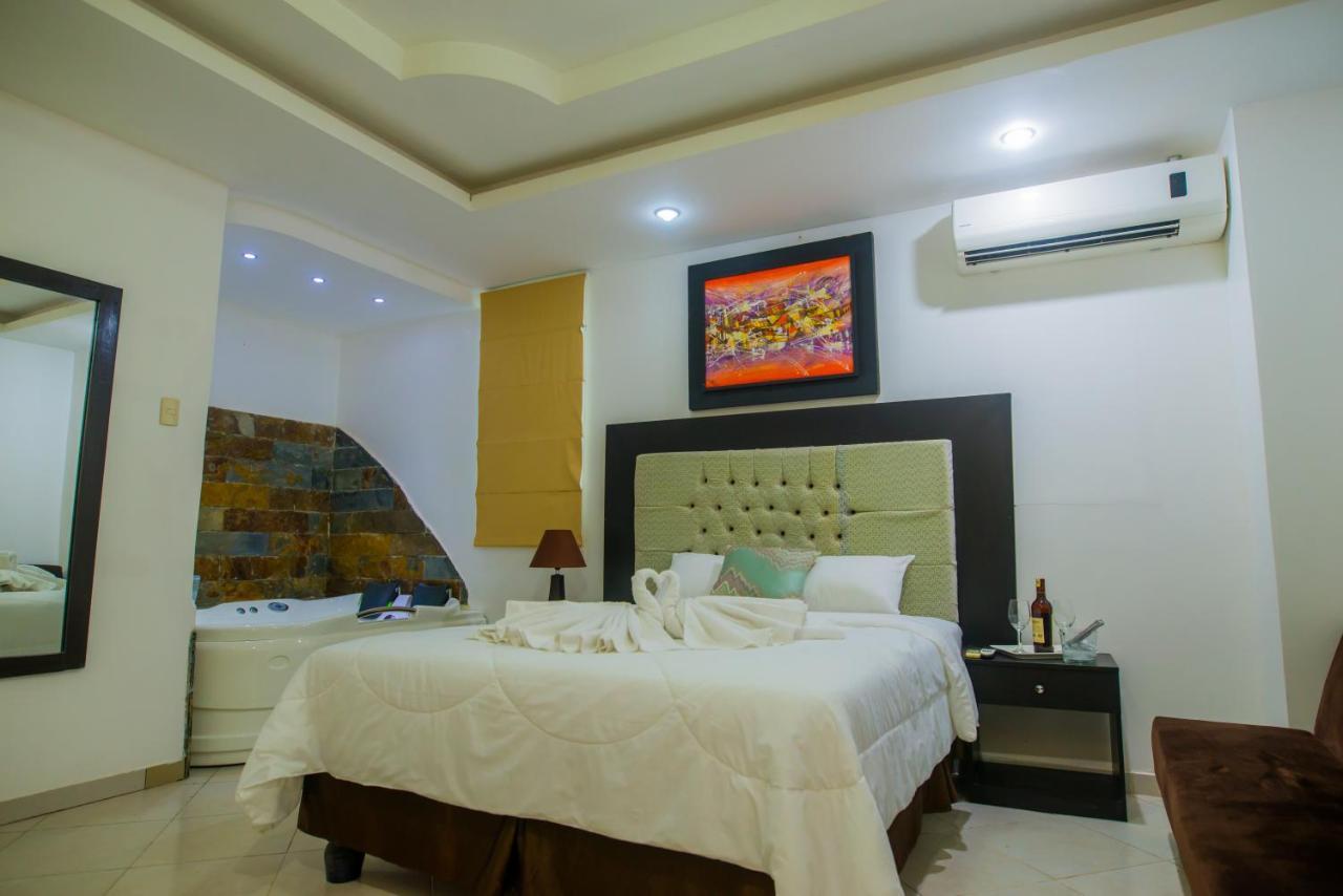 Hotel Presidente Beach Salinas Салинас Экстерьер фото