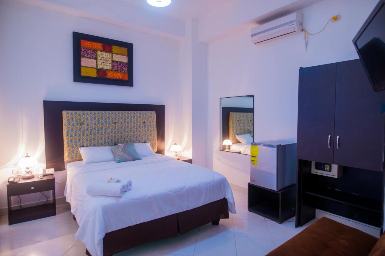 Hotel Presidente Beach Salinas Салинас Экстерьер фото