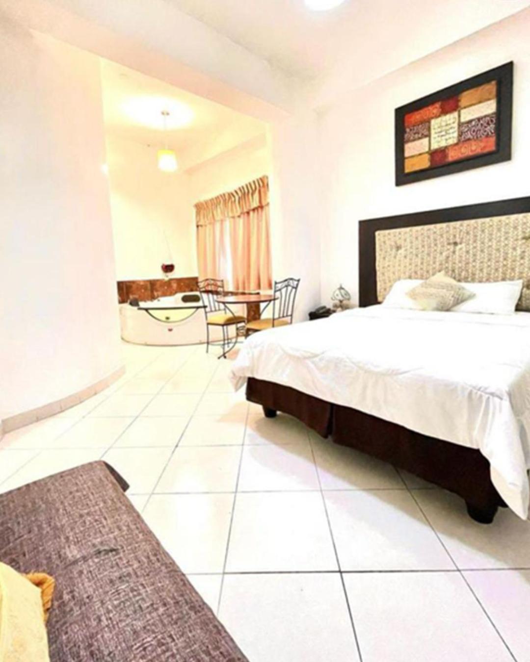 Hotel Presidente Beach Salinas Салинас Экстерьер фото