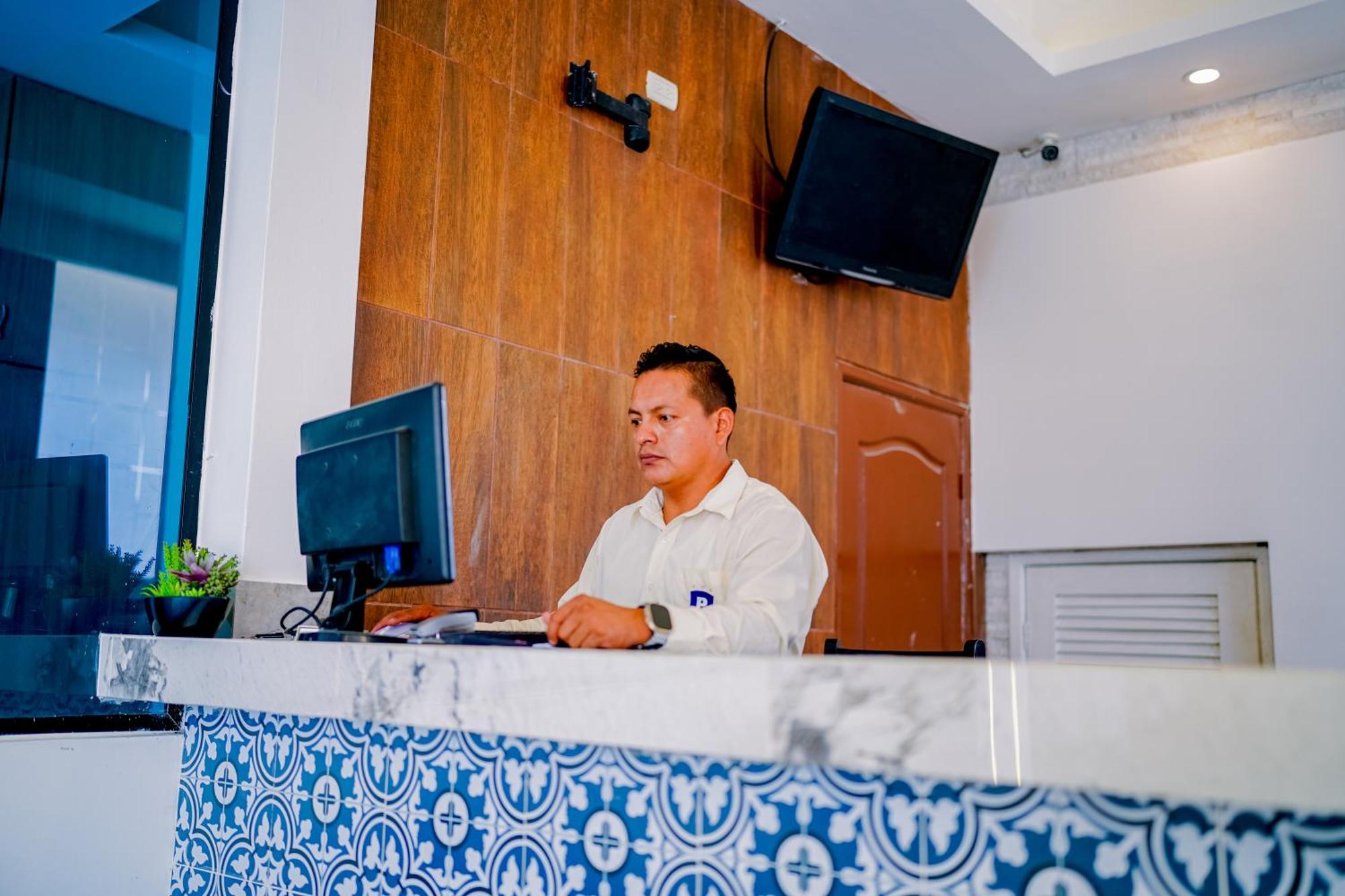 Hotel Presidente Beach Salinas Салинас Экстерьер фото